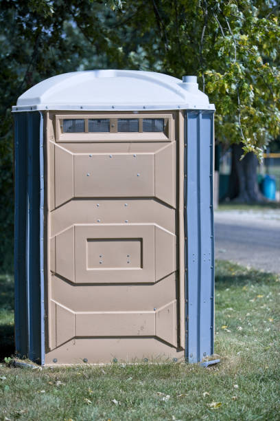 Best Portable restroom solutions  in Paw Paw, MI